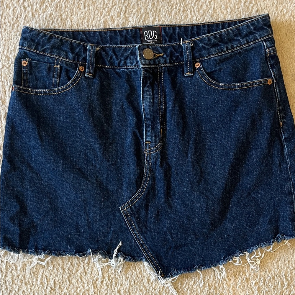 BDG Urban Outfitters Dark Indigo Raw Hem Denim Mini Skirt Sz. L